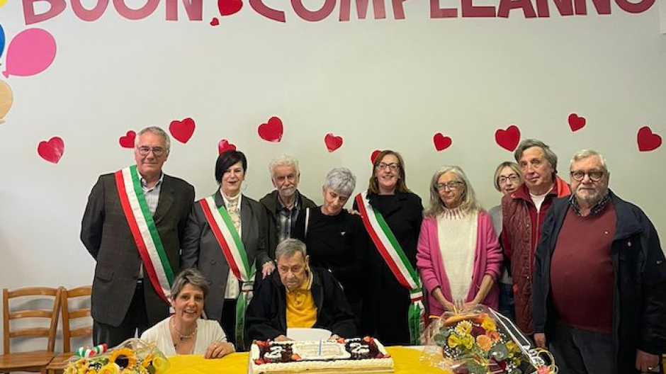 Ameno: la festa in Rsa per i 102 anni di Clelio Magnaghi, partigiano